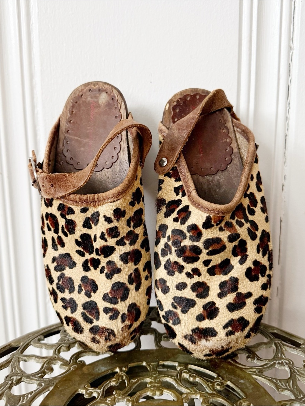 Hanna Andersson Leopard Print Pony Hair Wooden Clogs kids 1.5
